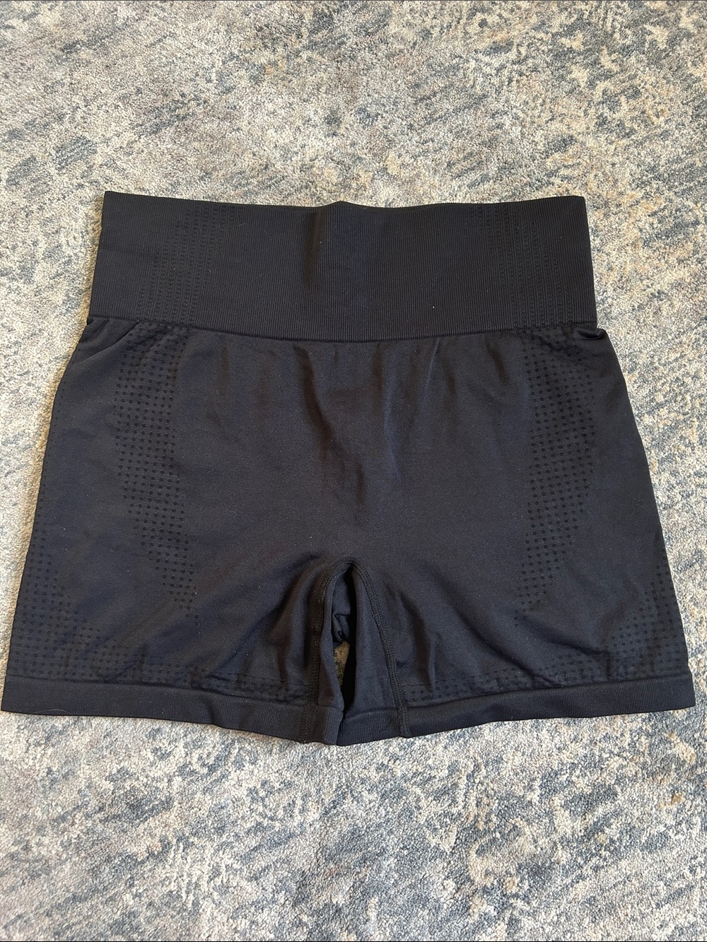 High-Rise Women's Bike Shorts - Black - Size M